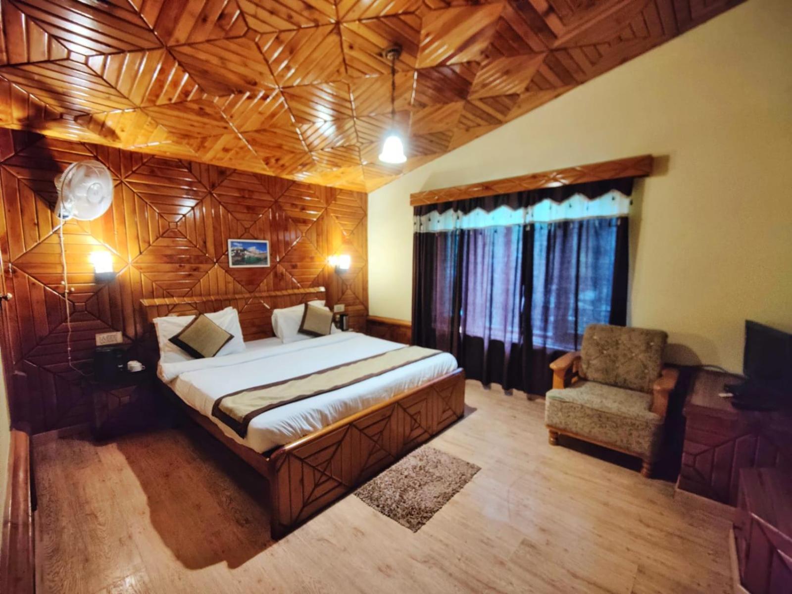 Rvd Hotels And Resorts Manali  Exterior photo