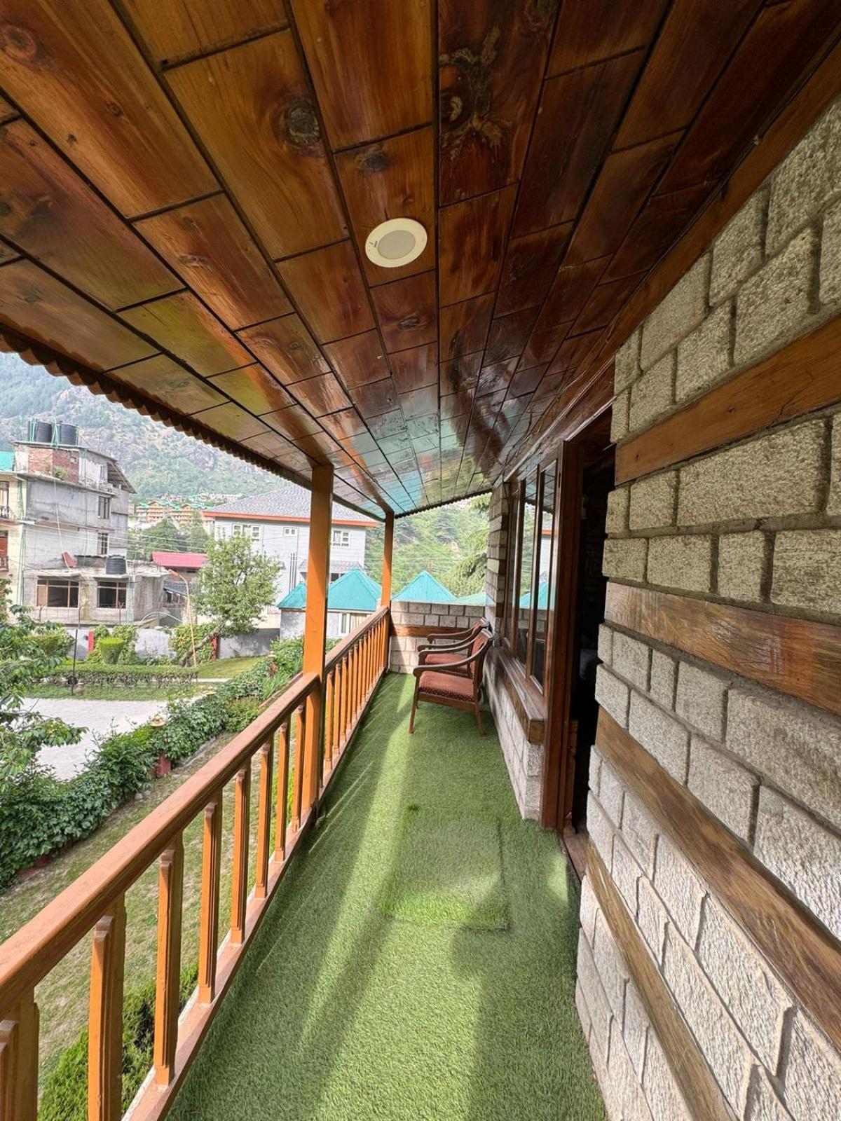 Rvd Hotels And Resorts Manali  Exterior photo